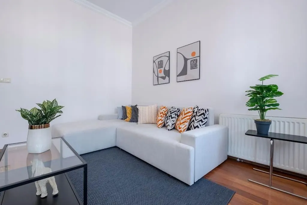 High-Ceiling Central 3-Bedroom With City View Istanbul Turkey