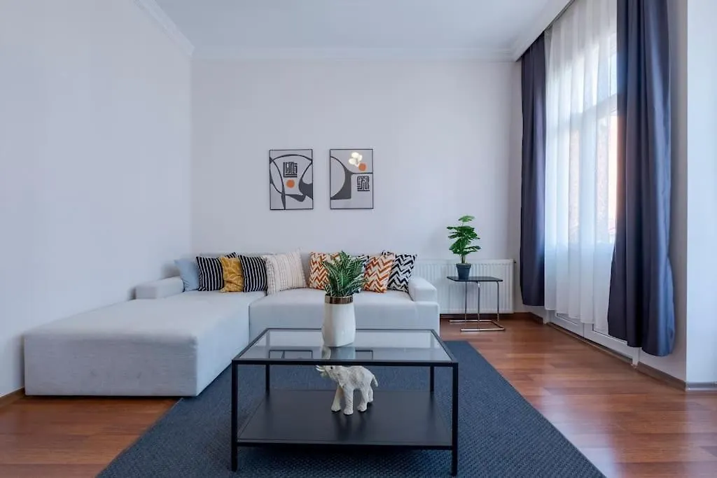 High-Ceiling Central 3-Bedroom With City View Istanbul 0*,  Turkey