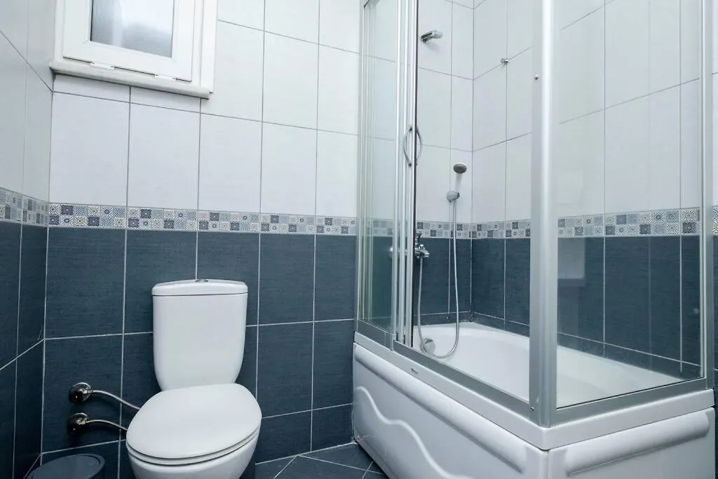 High-Ceiling Central 3-Bedroom With City View Istanbul Apartment